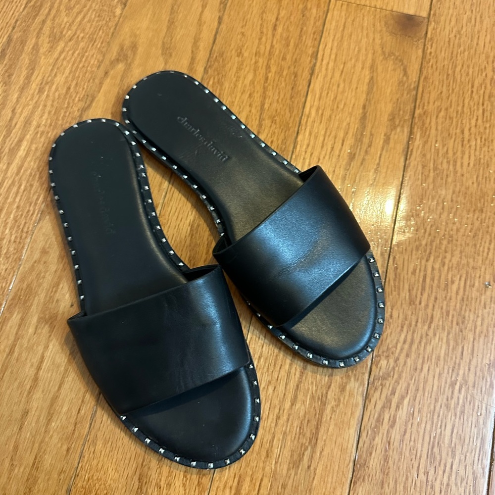 Charles David black leather Slip on Leather Sandals
